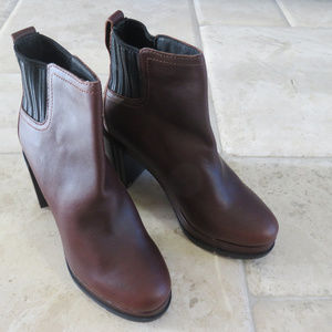 women's margo chelsea boot